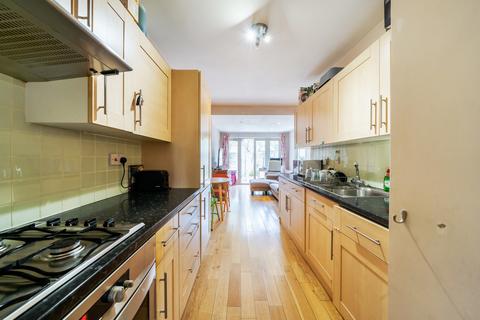 undefined, Midmoor Road, LONDON SW12