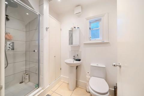 undefined, Midmoor Road, LONDON SW12