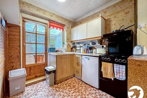 3 bedroom terraced house for sale, Sutton Road, Maidstone, Kent, ME15