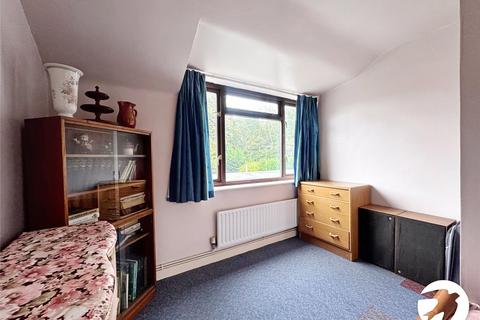 3 bedroom terraced house for sale, Sutton Road, Maidstone, Kent, ME15