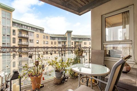 2 bedroom flat for sale, 2/17 Portland Gardens, The Shore, Edinburgh, EH6 6NA