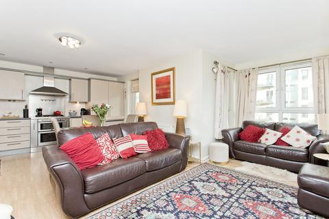 2 bedroom flat for sale, 2/17 Portland Gardens, The Shore, Edinburgh, EH6 6NA