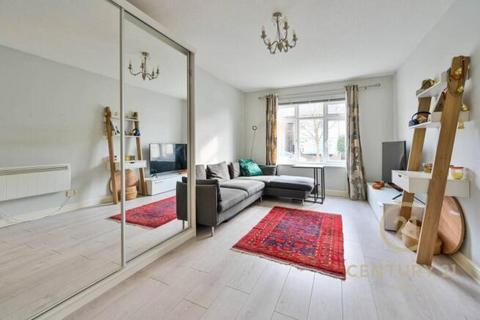 undefined, Red Lion Road, SURBITON KT6
