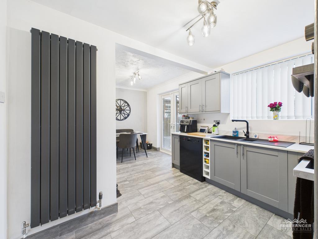 Kitchen diner