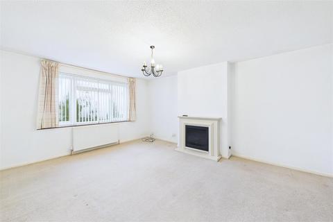 2 bedroom detached bungalow for sale, Quiet cul-de-sac bungalow in Clevedon