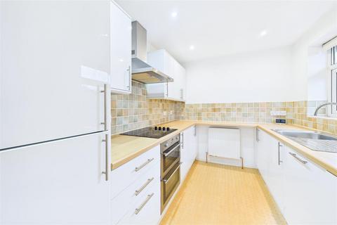 2 bedroom detached bungalow for sale, Quiet cul-de-sac bungalow in Clevedon