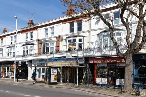 Retail property (high street) to rent, 39 Brighton Rd Worthing BN11 3EF