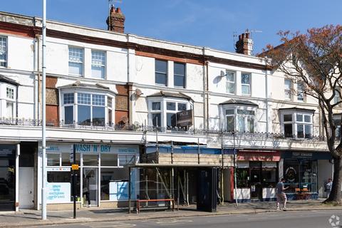 Retail property (high street) to rent, 39 Brighton Rd Worthing BN11 3EF