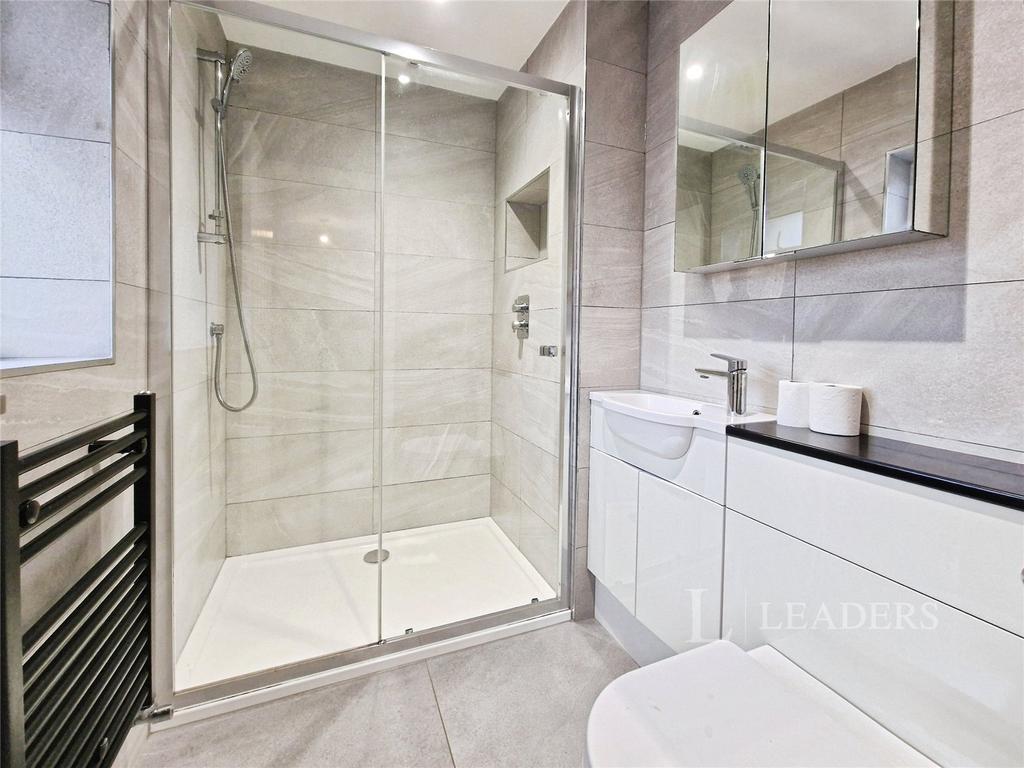 Ensuite