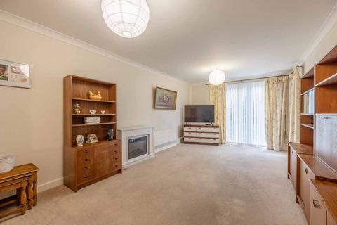 undefined, Forest Close, Slough SL2