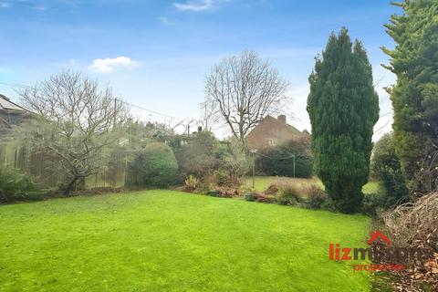 3 bedroom detached house for sale, Sandcliffe Road, Swadlincote DE11