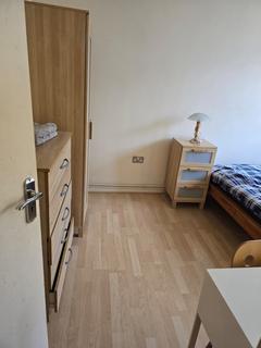 undefined, Eastleigh Walk, London SW15