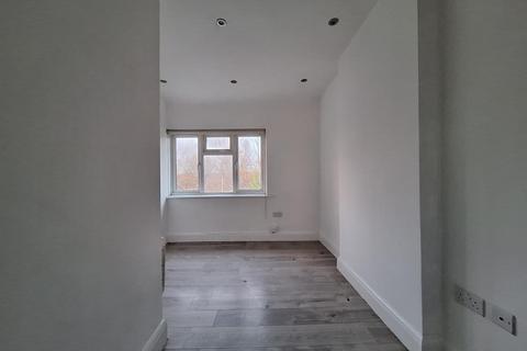 undefined, North Circular Road, London