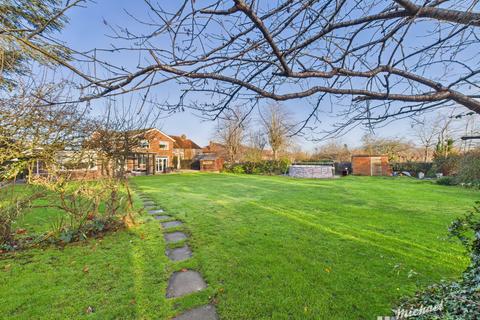 undefined, King Edward Avenue, Aylesbury, Buckinghamshire