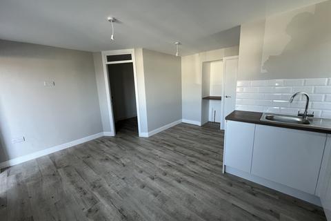 undefined, Flat 4, 2 Shaw Lane, Barnsley S70 6EJ