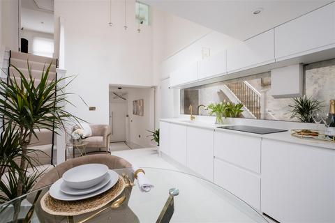 1 bedroom townhouse for sale, 6a, Beeches Lane, Shrewsbury, SY1 1TZ