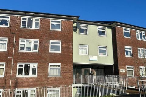 undefined, 126 Kinnaird Crescent