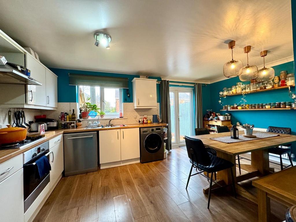 Kitchen diner