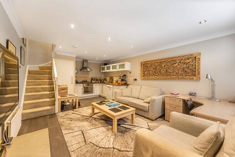 undefined, Shrewsbury Mews, Notting Hill, London, W2