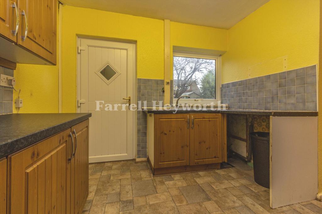 Kitchen b