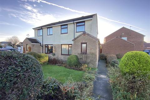 3 bedroom semi-detached house for sale, Ryedale, Hadrian Lodge, Wallsend