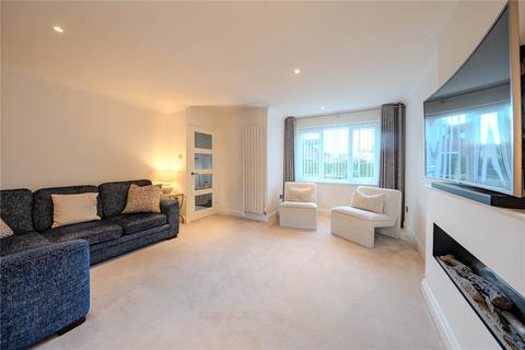 3 bedroom detached house for sale, Larkfield Road, Rawdon, Leeds, West Yorkshire