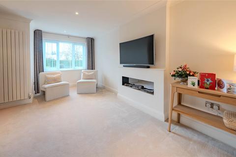 3 bedroom detached house for sale, Larkfield Road, Rawdon, Leeds, West Yorkshire
