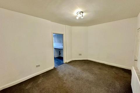 2 bedroom terraced house to rent, Suthers Street, Radcliffe, Manchester