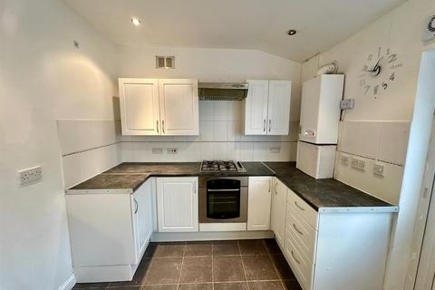 2 bedroom terraced house to rent, Suthers Street, Radcliffe, Manchester