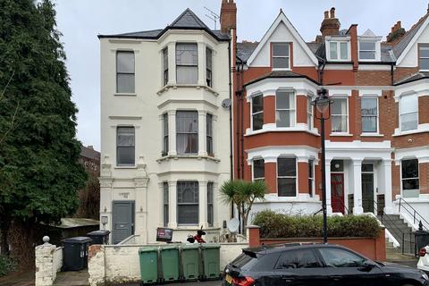 undefined, Lyncroft Gardens