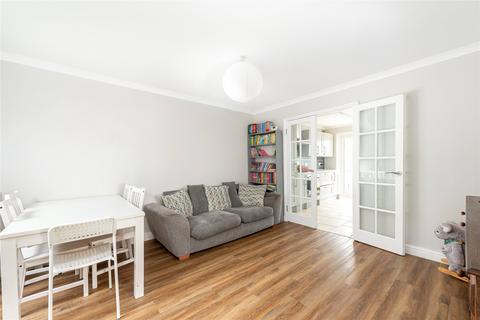 undefined, Holland Way, Newport Pagnell, Buckinghamshire, MK16