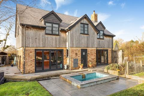 undefined, Horsemarling Lane, Standish, Stonehouse, Gloucestershire, GL10