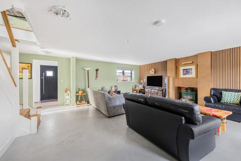 undefined, Horsemarling Lane, Standish, Stonehouse, Gloucestershire, GL10