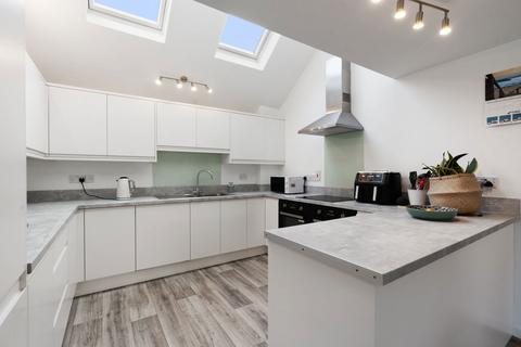 5 bedroom detached house for sale, Trenant Vale, Wadebridge PL27