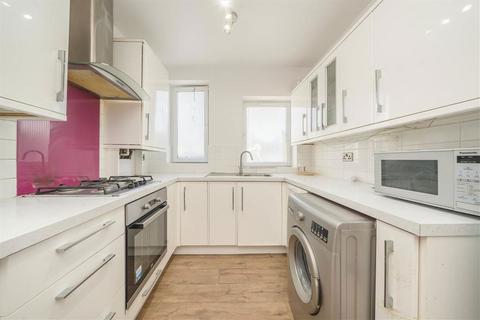 1 bedroom flat for sale, Percy Road, London W12