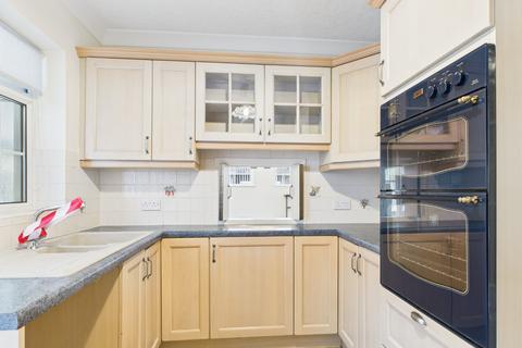 2 bedroom detached bungalow for sale, The Lawns, Beverley, HU17 7LS