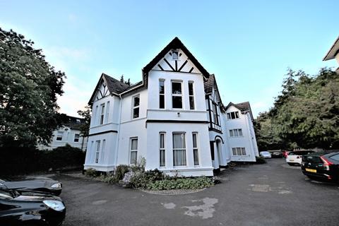2 bedroom flat for sale, Lansdowne Road, Bournemouth,