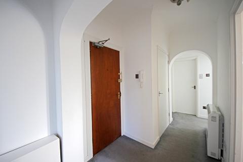 2 bedroom flat for sale, Lansdowne Road, Bournemouth,