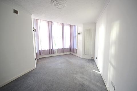 2 bedroom flat for sale, Lansdowne Road, Bournemouth,