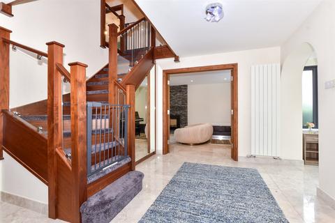 6 bedroom detached house for sale, Chaucer Mews, Upper Harbledown, Canterbury, Kent