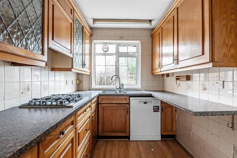 undefined, Peaches Close, South Cheam, SM2