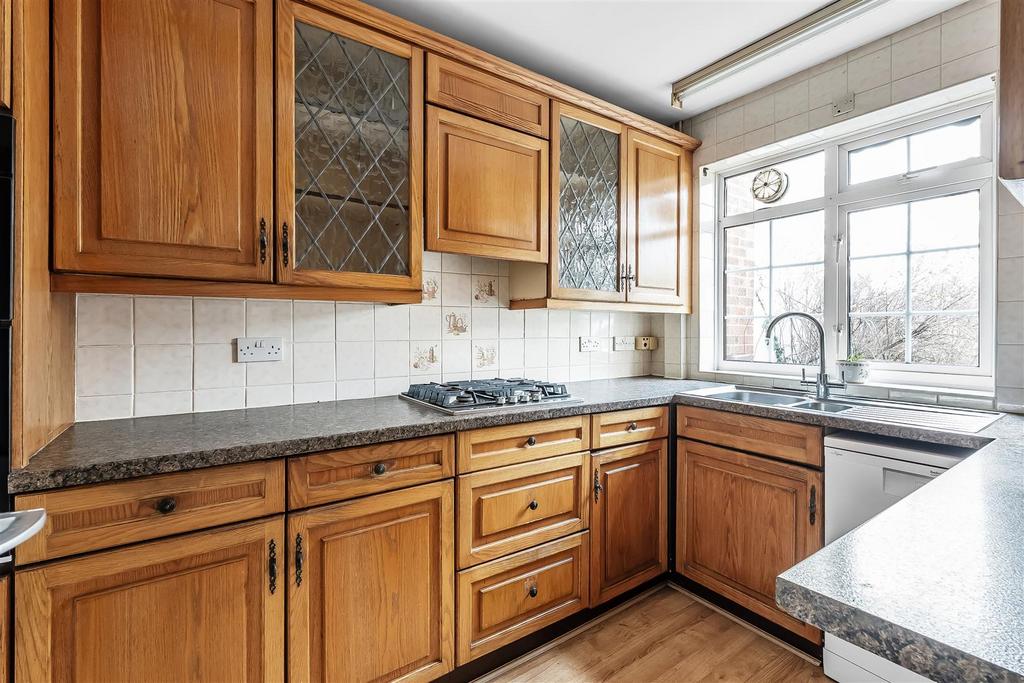 111-Peaches-Close-5.jpg