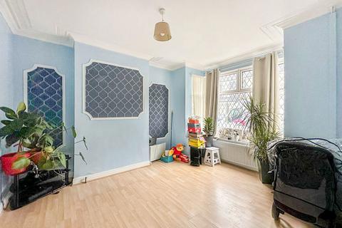 3 bedroom semi-detached house for sale, St. Matthew Street, Hull HU3