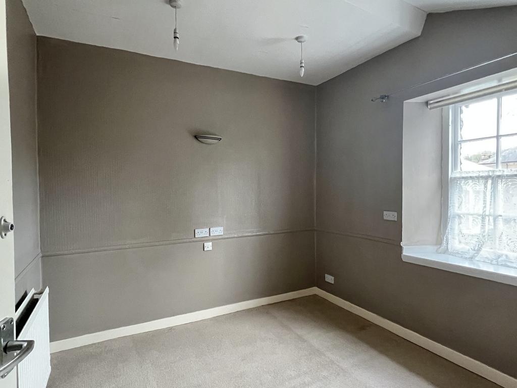 37 Castle Street, Kirkcudbright - Williamson and H