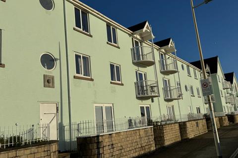 2 bedroom apartment to rent, Camona Drive, Swansea