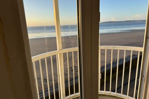 2 bedroom apartment to rent, Camona Drive, Swansea