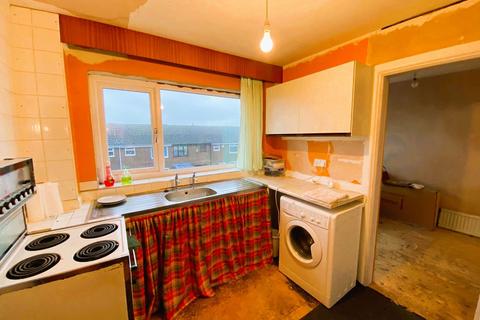 2 bedroom terraced house for sale, 15 High Moor Crescent, Oldham, OL4 2SN