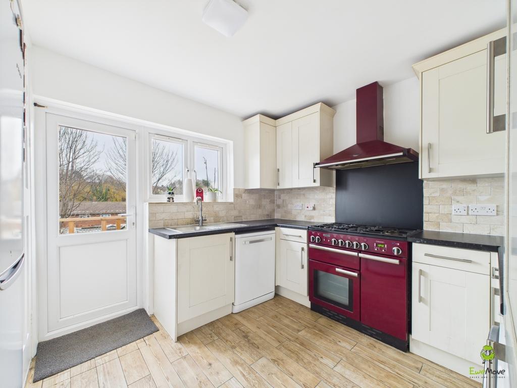 Presented by Kevin at Ewe Move Bexleyheath and Dar