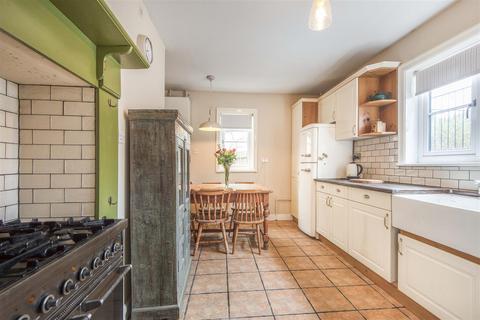 undefined, Northcourt Avenue, Reading