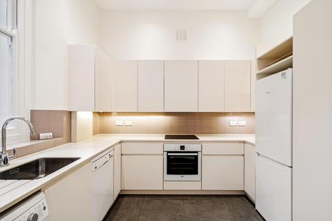 2 bedroom flat for sale, Courtfield Gardens, London, SW5